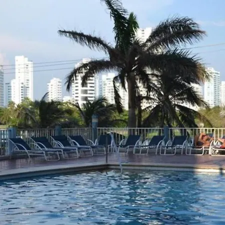 Apartamento Elegant Oceanfront Family Cartagena